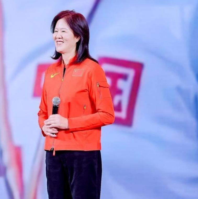 青岛中能连战连败，主帅表态态度坚决的简单介绍