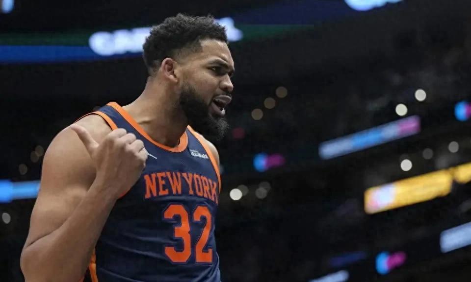 尼克斯稳住局势，摆脱连败困境