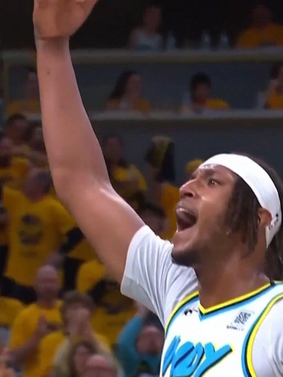 包含西亚卡姆迎来七赛季高光表现，老鹰球迷沸腾！的词条