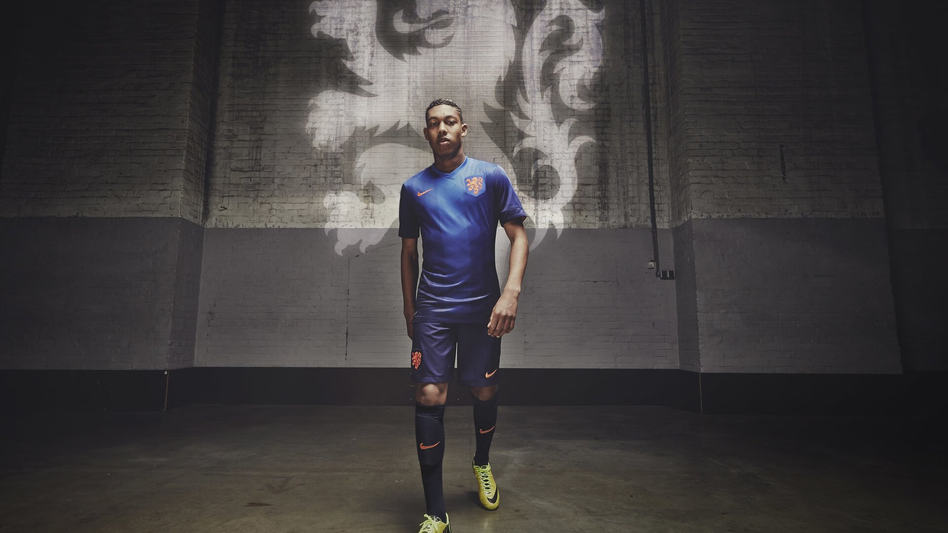 澳网转会风云：费内巴切盯上锋线强援，维尼修斯或成交易筹码